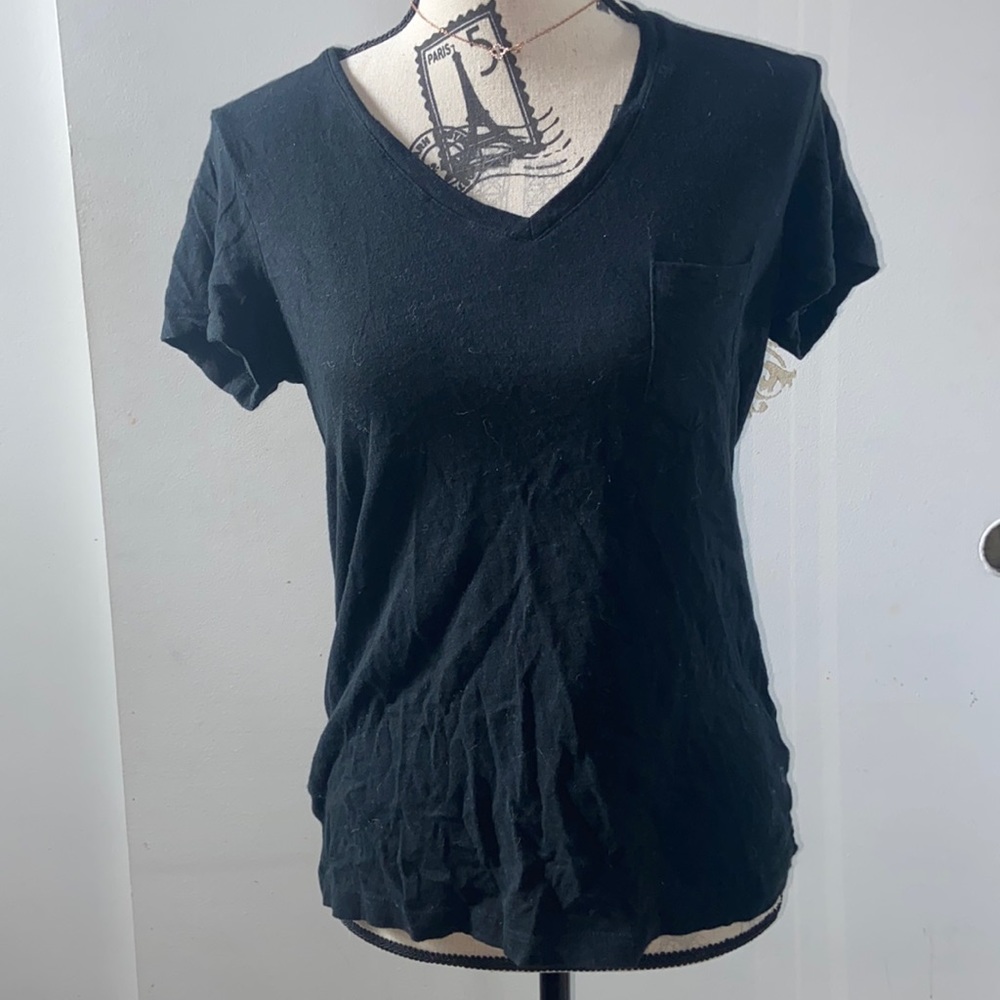 Universal thread- XS black T-shirt